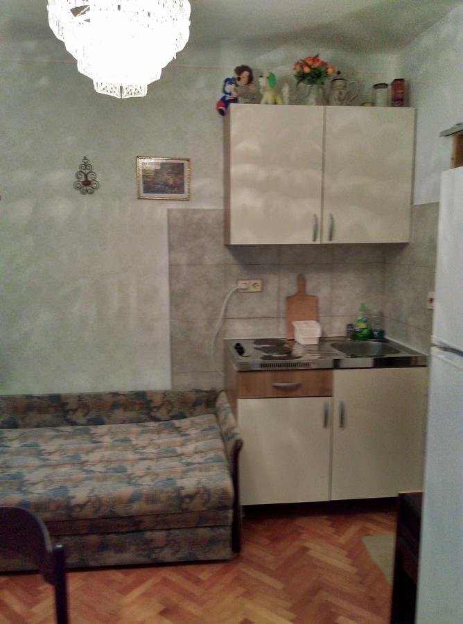 Apartment Filip Vrbnik Exterior photo