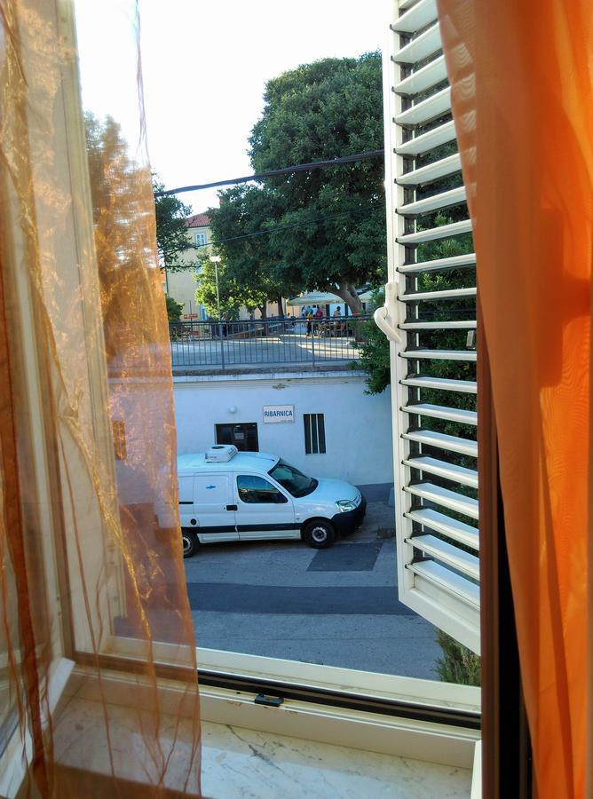 Apartment Filip Vrbnik Exterior photo